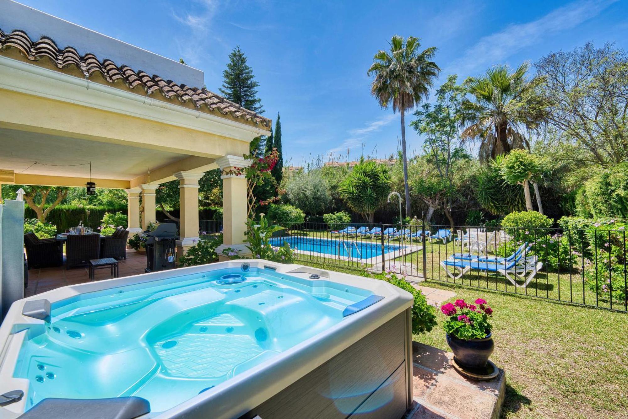 1106 Marbella Large Family Villa Estepona Eksteriør bilde