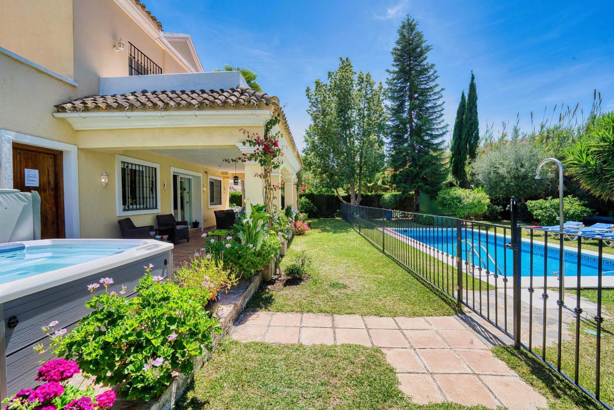 1106 Marbella Large Family Villa Estepona Eksteriør bilde